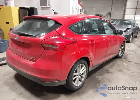 2015 Ford Focus Se z USA, uszkodzony, nr VIN 1FADP3K23FL277168